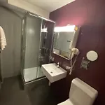 La Hotel 3*
