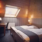 La 3*