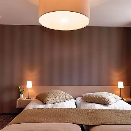 La Hotel