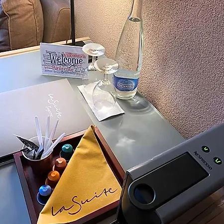 La 3*