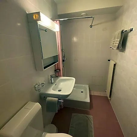 La Hotel 3*
