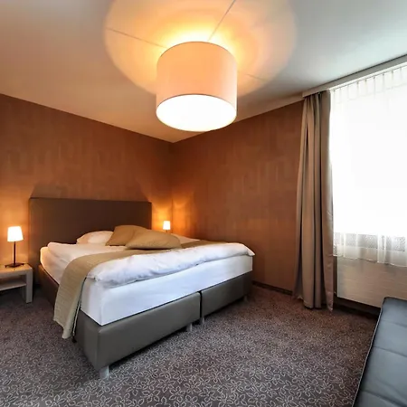 La Hotel